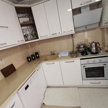 3Ege Ueniversitesine Ve Hastane Ye Cok Yakin Aile Icin Uygun Bornova Exterior photo